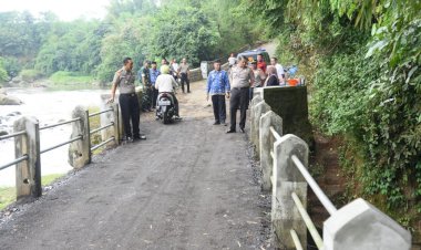 Polres-Bondowoso-Bangun-Jembatan-Merah-Putih-Presisi-Hadirkan-Manfaat-Nyata-bagi-Warga