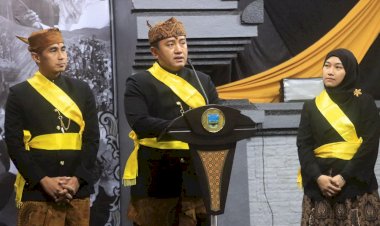 Yadnya-Kasada-2026,-Kapolres-Probolinggo-Dikukuhkan-sebagai-Warga-Kehormatan-Suku-Tengger