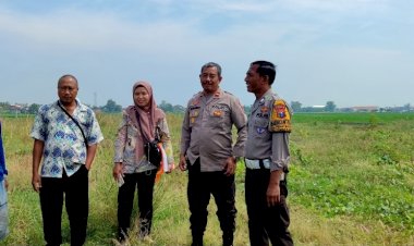 Polsek-Tanggulangin-Dampingi-Petani-Pengurusan-KUR-Himbara-Sukseskan-Program-Ketahanan-Pangan
