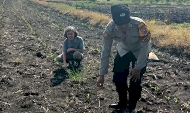 Polisi-Cinta-Petani,-Polsek-Taman-Cek-Jagung