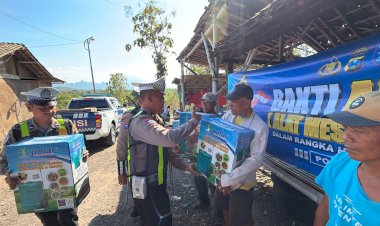 Sambut-Hari-Bhayangkara-ke--80-Polres-Situbondo-Salurkan-Bantuan-Alsintan-untuk-Kelompok-Tani