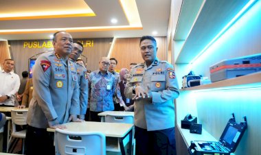 Polri-Tancap-Gas-Reformasi-Pendidikan:-Kurikulum-Berbasis-HAM,-AI,-dan-Big-Data-Siap-Berlaku-2027
