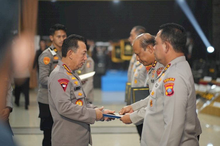 Biro Logistik Polda Jatim Kembali Raih Penghargaan Pengelolaan BMN Terbaik Tingkat Nasional