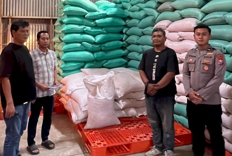 Polres Pelabuhan Tanjungperak Bantu Petani Distribusikan Jagung Hasil Panen ke Bulog
