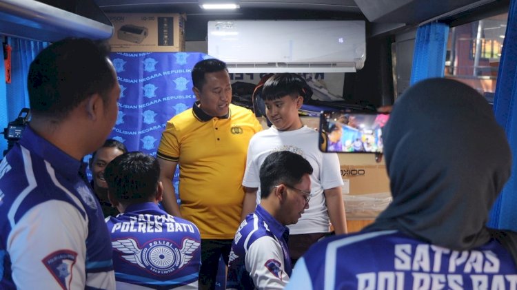 Polres Batu Hadirkan Layanan On the Spot di CFD Sambut Hari Bhayangkara ke - 80