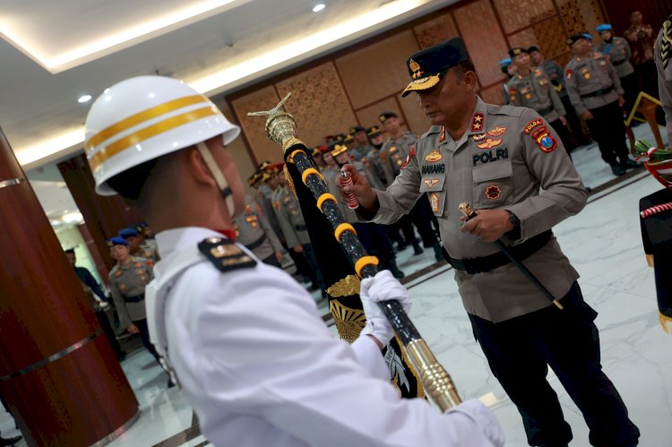 Jelang Hari Bhayangkara ke - 80 Polda Jatim Gelar Upacara Pemuliaan Nilai Luhur Tribrata